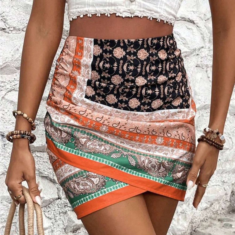 SHEIN Mini Skirt